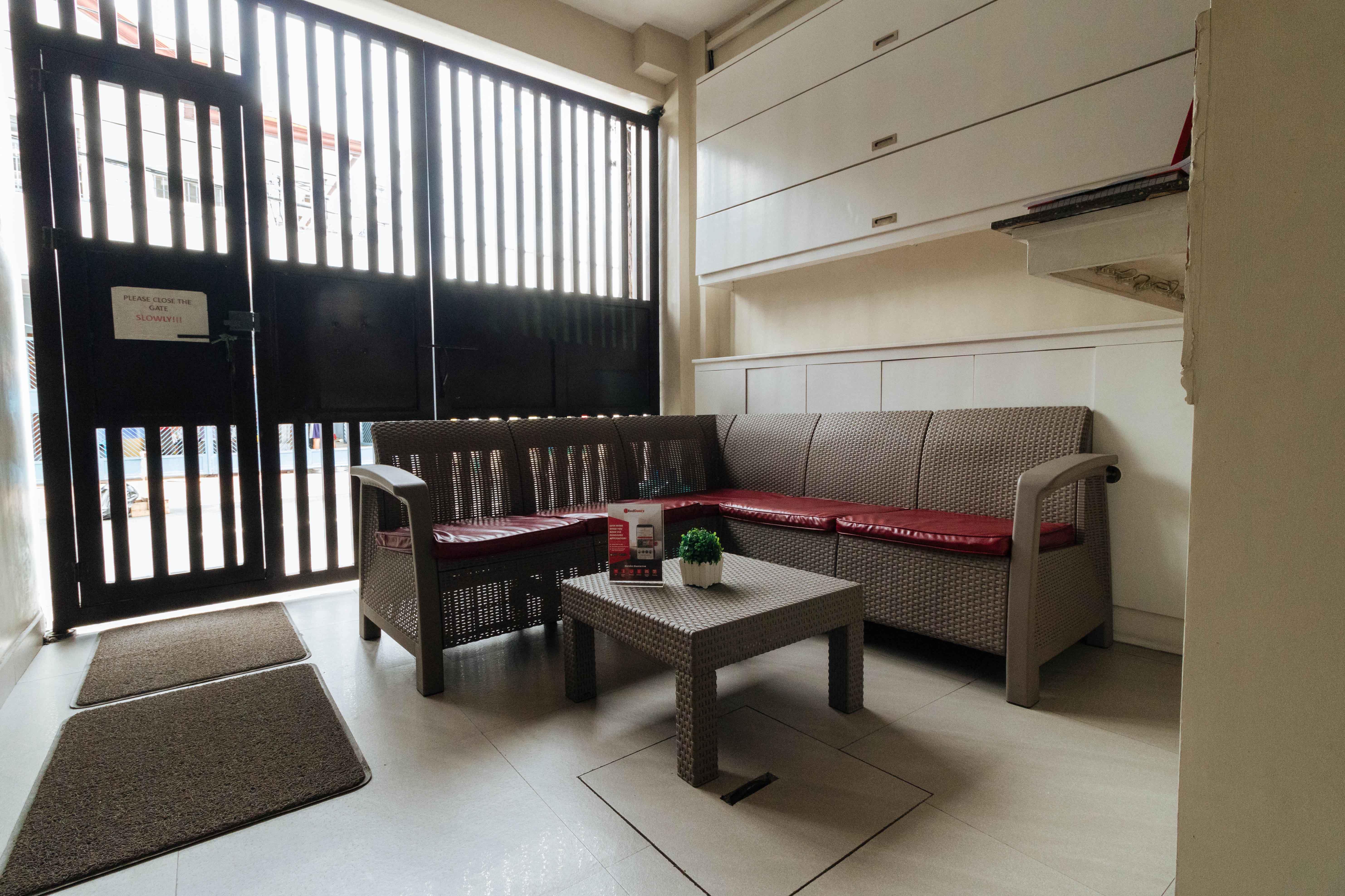 Reddoorz Near Naia Terminal 1 Ξενοδοχείο Paranaque City Εξωτερικό φωτογραφία