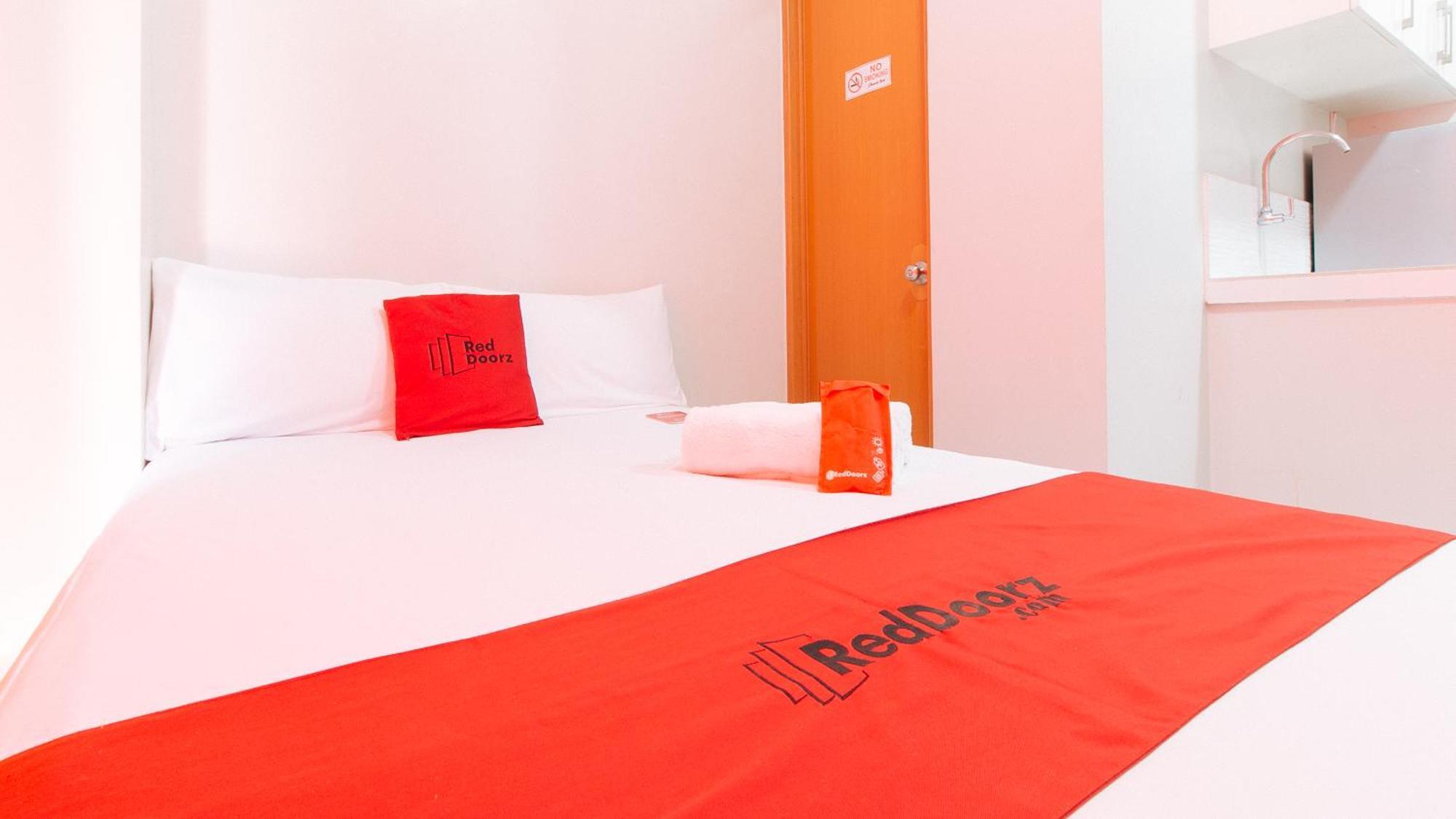 Reddoorz Near Naia Terminal 1 Ξενοδοχείο Paranaque City Εξωτερικό φωτογραφία